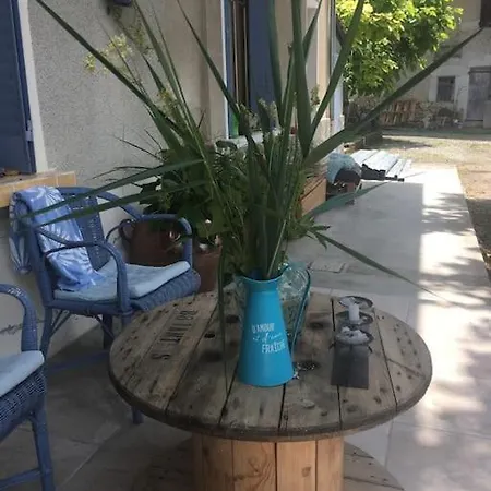 Du Vent Dans Les Arbres -120m2 Belle Vue Sur Le Ferienhaus